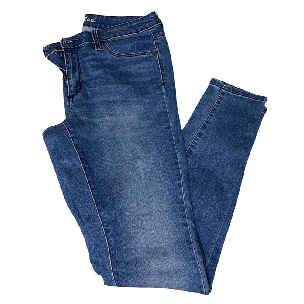 Universal Thread Mid Rise Jegging. Size 12/31 Long.
